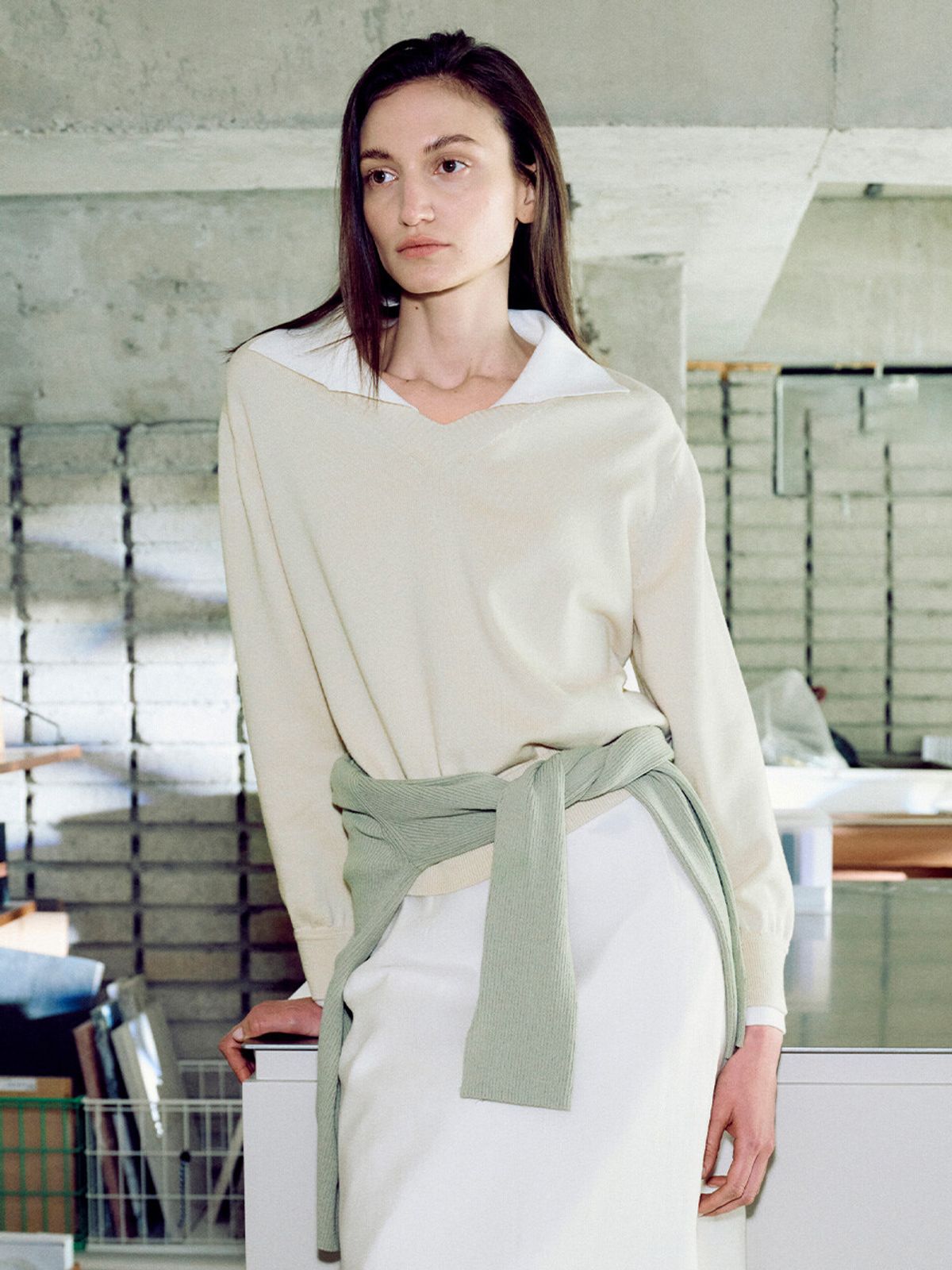 루에브르(LOEUVRE) Contrast Collar Knit Top SK5SP162_2color