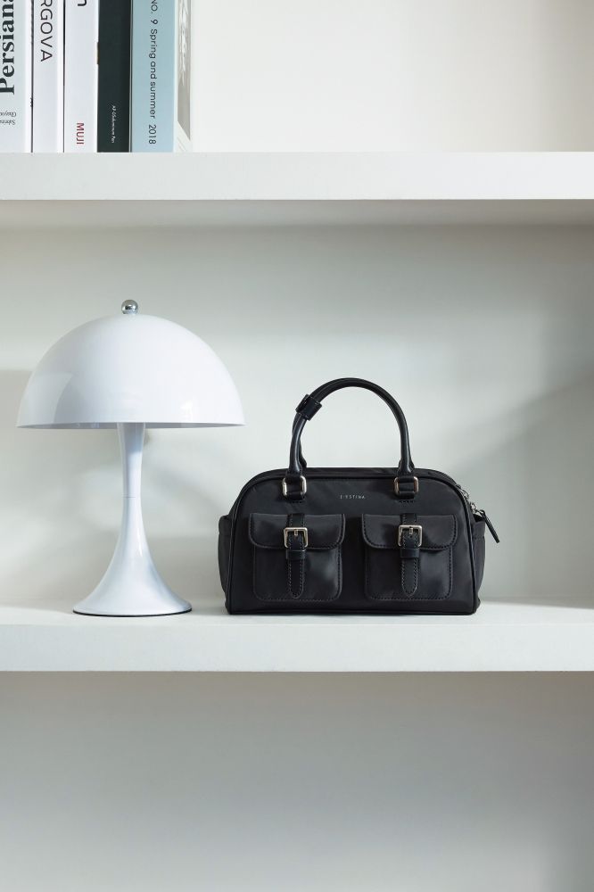 J.ESTINA ● TOMO SM トートバッグ Black J.ESTINA ○ TOMO SM トートバッグ Black (J.ESTINA/トート