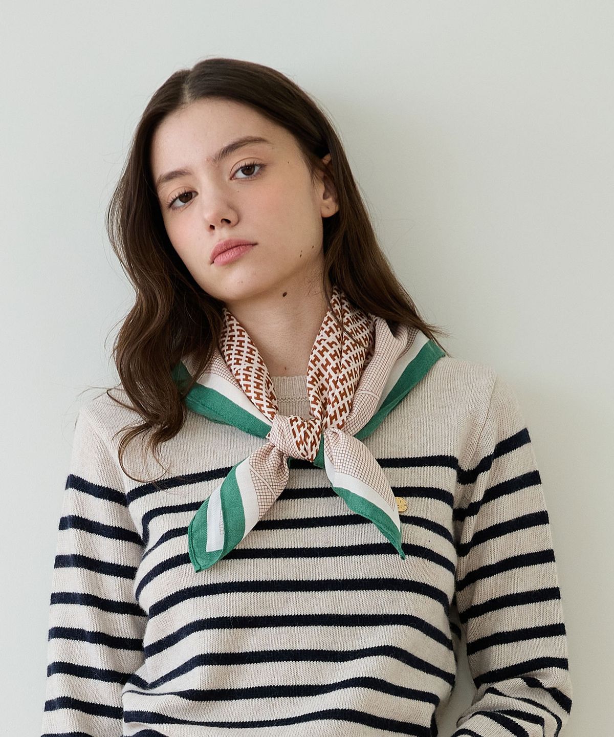 힐리오트(HEALIOTE) HEAL SIGNATURE SCARF_GREEN