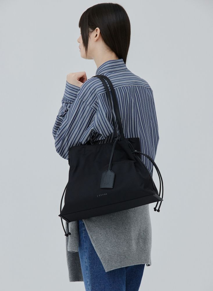 J.ESTINA ■ JOY EW ショルダー Black MUSINSA | J.ESTINA JOY EW Shoulder BK (JHNCHA5BS882BK280)
