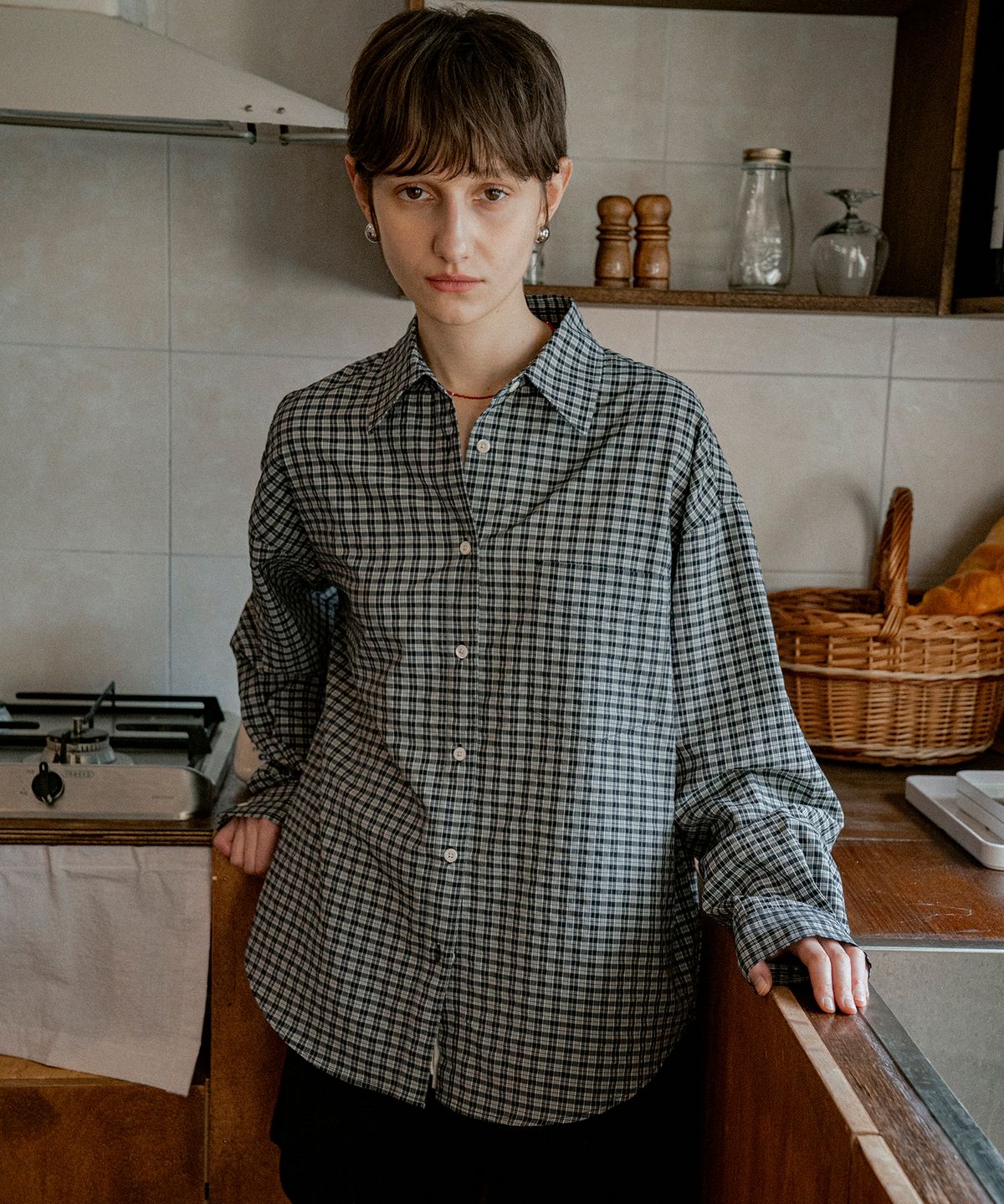 반원 아틀리에(VANONE ATELIER) A3513 링클 체크 셔츠_Midnight black