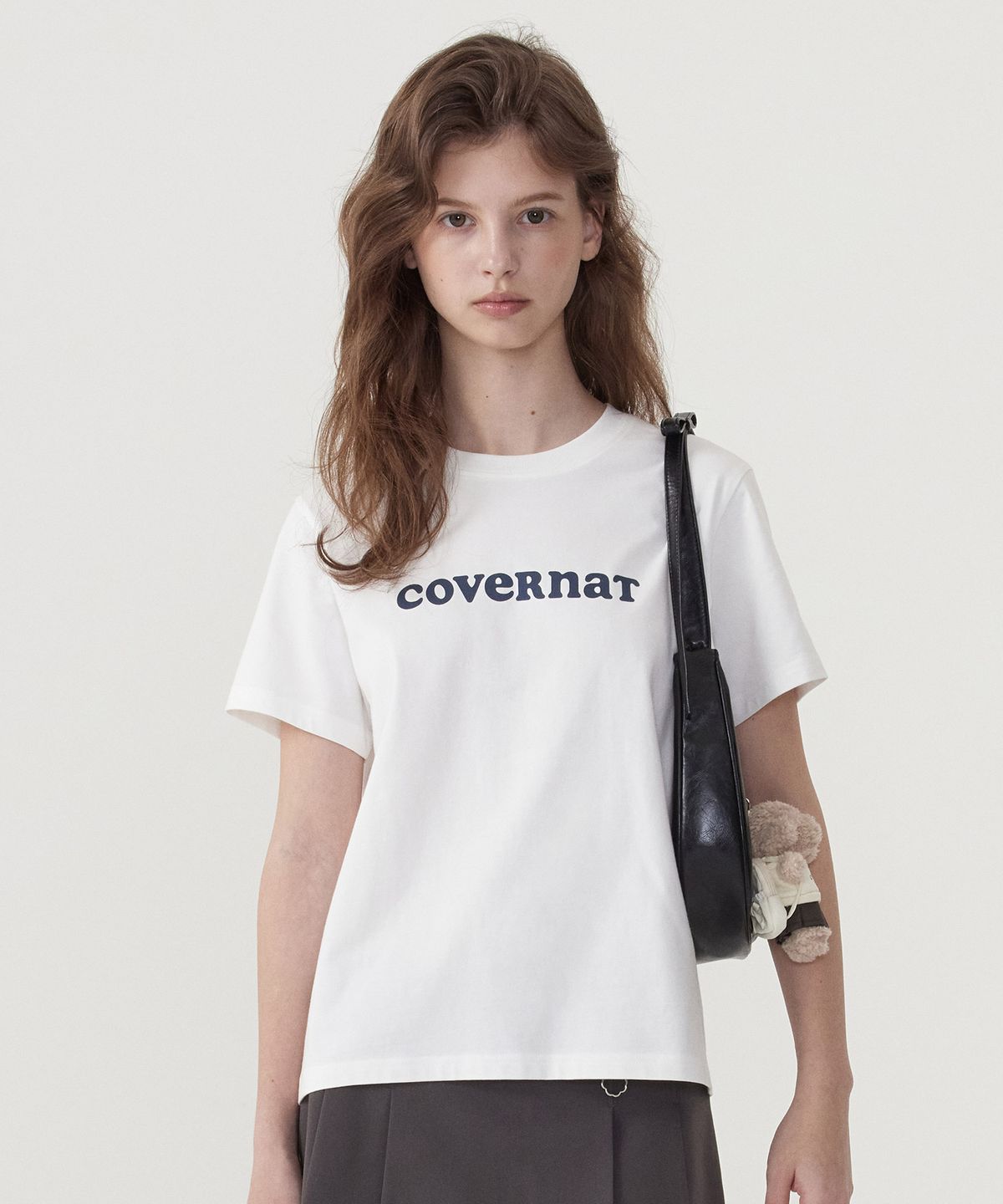 커버낫 우먼(COVERNAT WOMAN) 우먼 쿨 코튼 쿠퍼로고 티셔츠 White