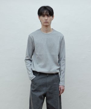 타이탄 롱 슬리브 티셔츠 그레이