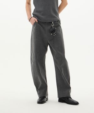 크레센트 커브드 카치온 팬츠 차콜