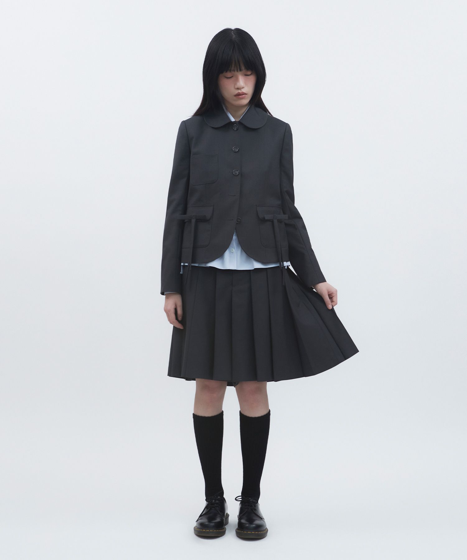 MUSINSA TUOMIO MIDI PLEATS RIBBON CULOTTE PANTS [CHARCOAL]