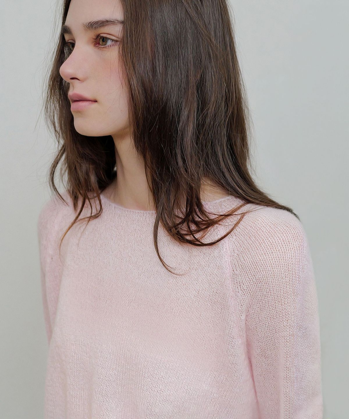앤니즈(ANDNEEDS) Boat neck sheer knit (baby pink)