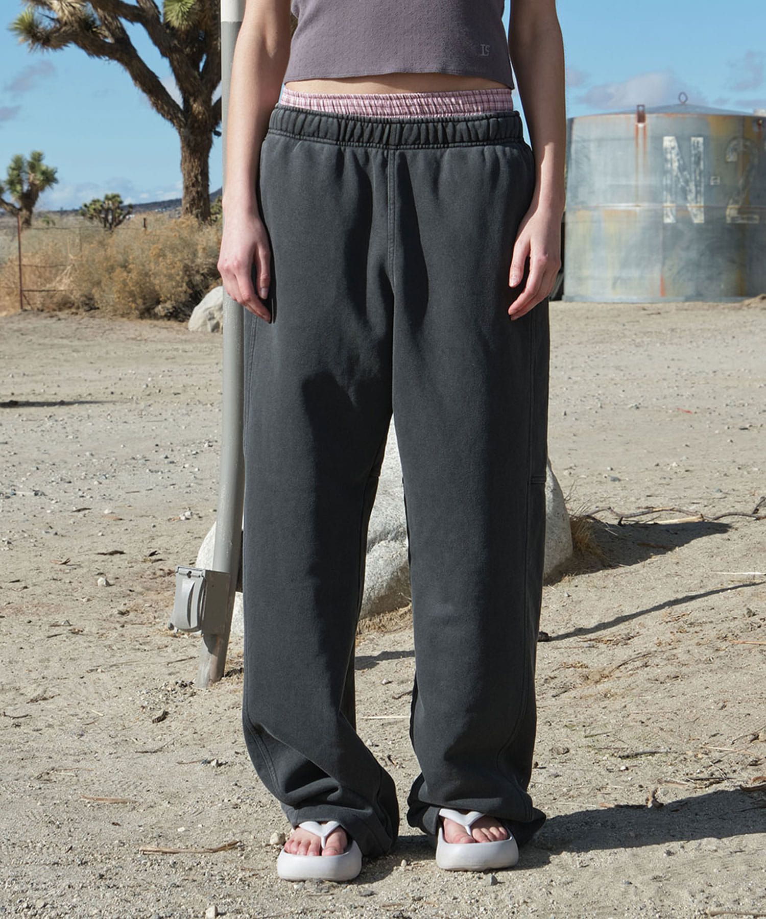 [LOW CLASSIC] / ☆ 25SS Lc WASHED LOOSE FIT SWEATPANTS MUSINSA | LOW CLASSIC Lc WASHED LOOSE FIT