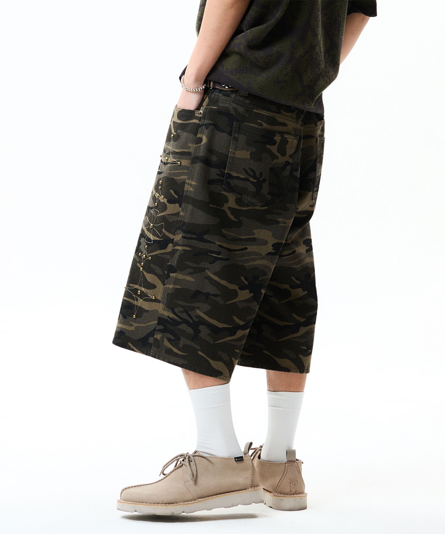 【CRITIC】GOTHIC TWILL BERMUDA PANTS MUSINSA | CRITIC GOTHIC TWILL BERMUDA PANTS CAMO