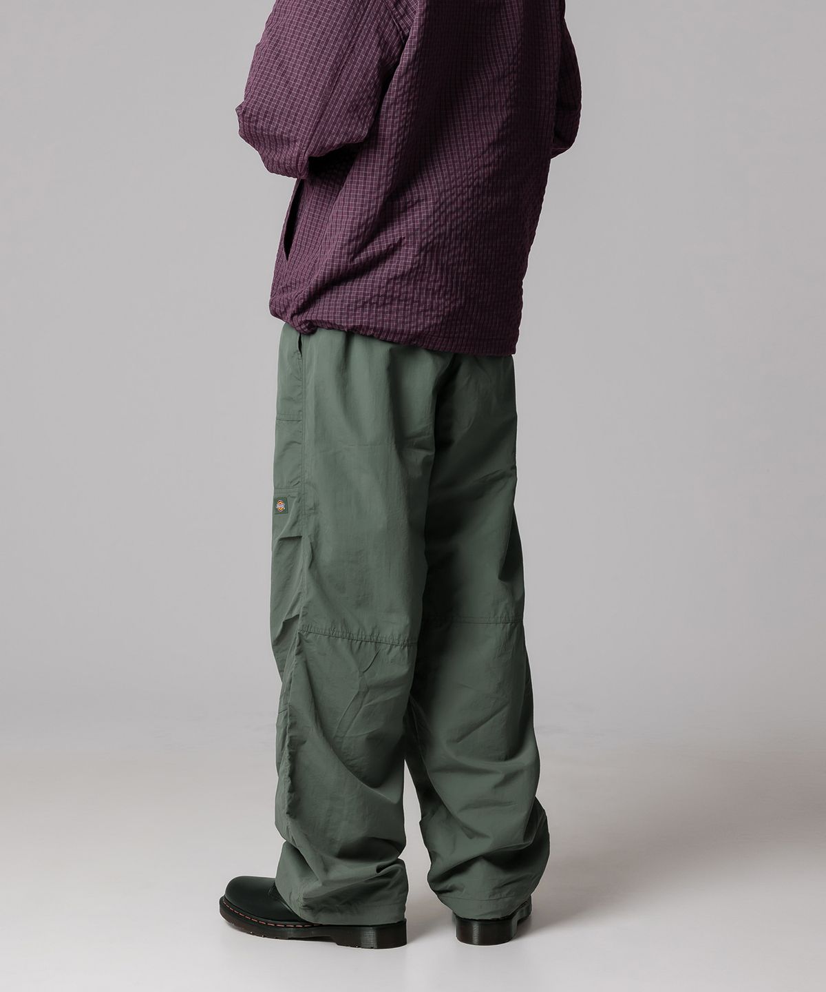 디키즈(DICKIES) 퍼티그 라이트 나일론 팬츠 Olive