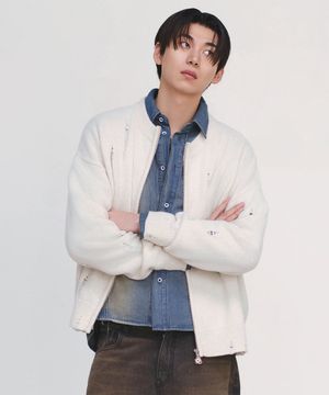 데미지 라운드넥 니트 집업_아이보리