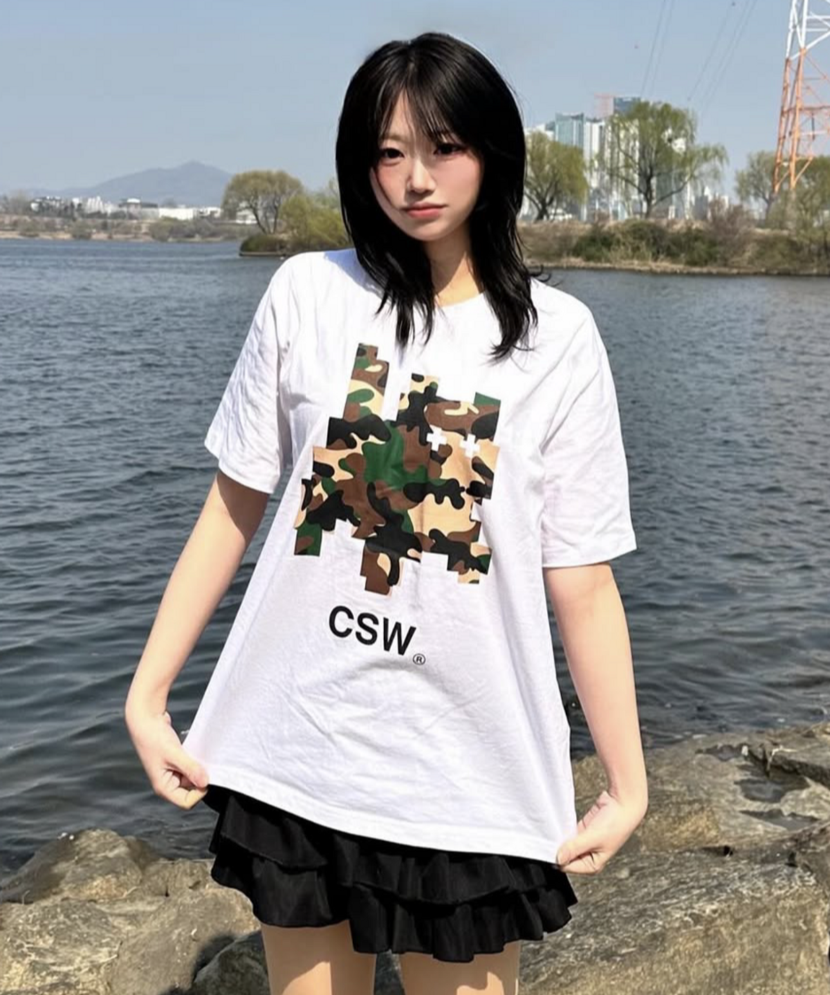캣세이브더월드(CATSAVETHEWORLD) 카모 픽셀 반팔 티 남녀공용 (2컬러)