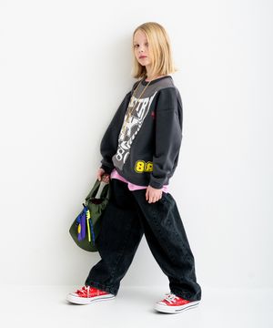 사이드 절개 블랙 데님 팬츠