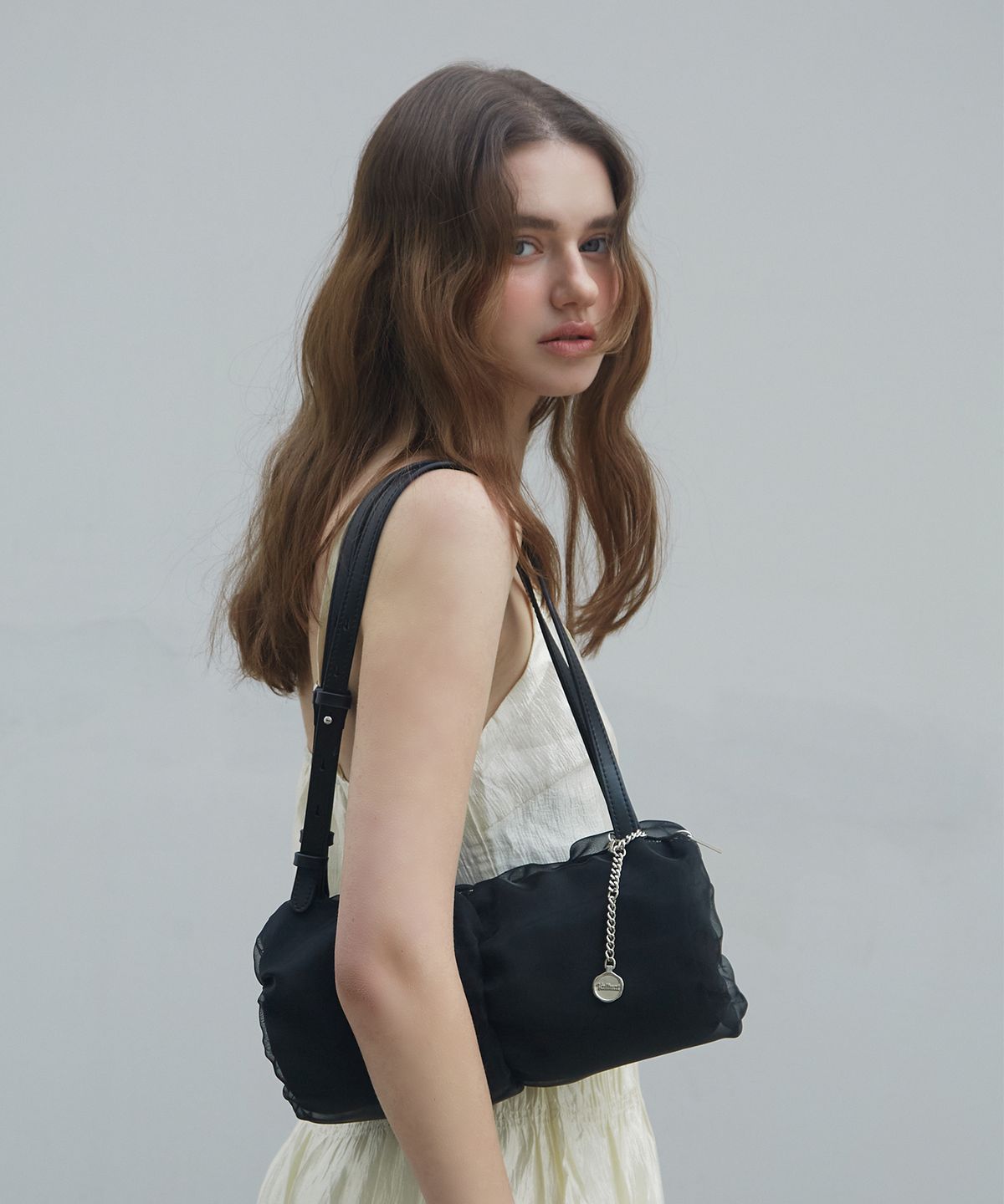 벨류엣(VALLUAT) Sitte bag_Black