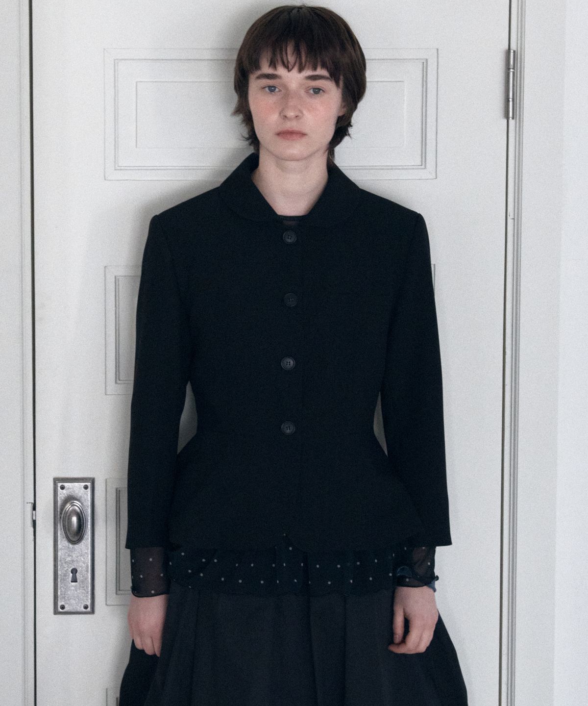 바니쉬먼트(VANISHMENT) Round collar flare jacket_black
