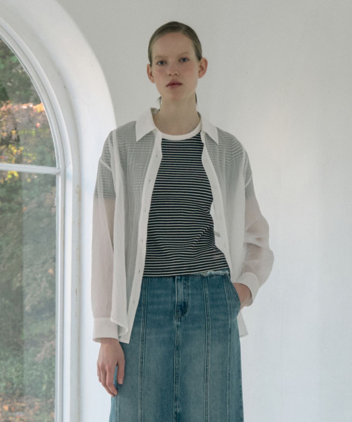 쥬시쥬디(JUCYJUDY) 오버핏절개라인셔츠 JZWS025A