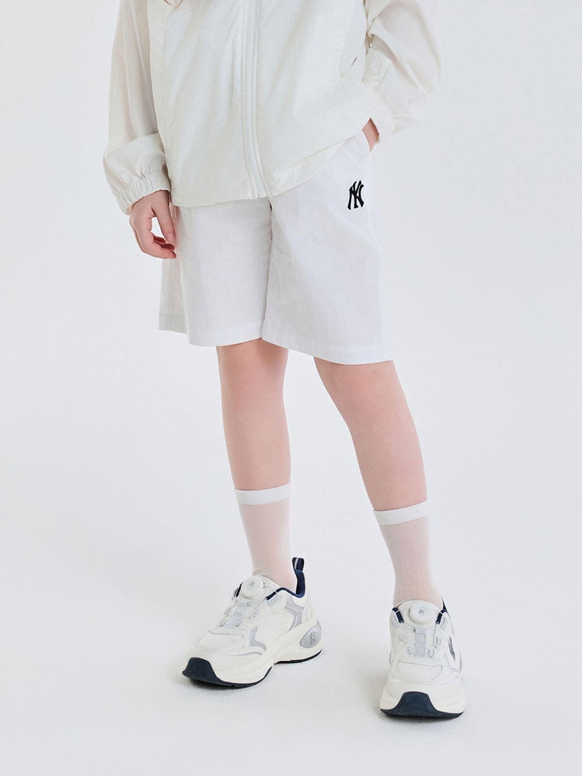 엠엘비 키즈(MLB KIDS) 베이직 5부 우븐 팬츠 NY (White)