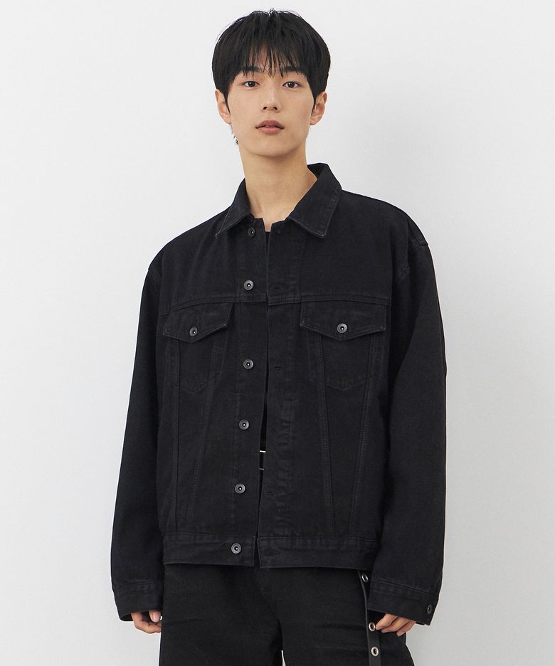 OVERSIZED DENIM TRUCKER JACKET [WASHED BLACK]