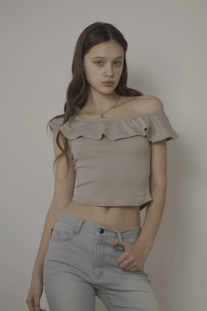 CHLOE TOP-BEIGE