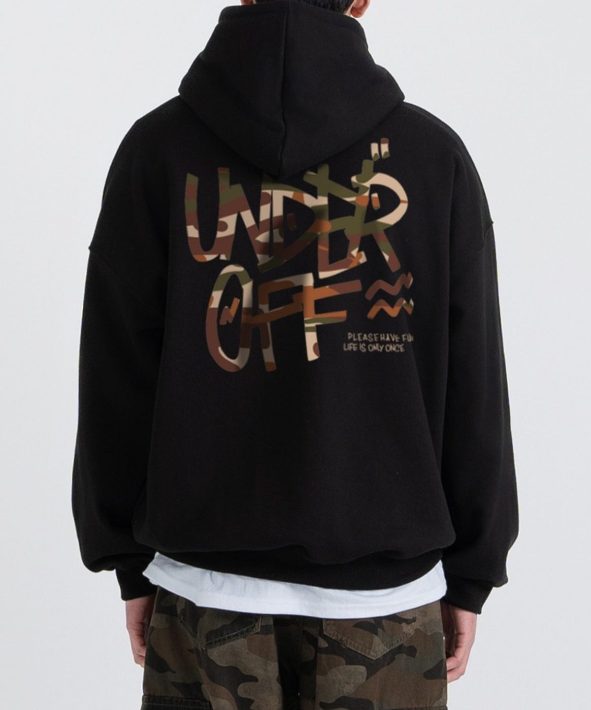 언더오프(UNDEROFF) 오버핏 스웨트 후디 그래피티 백로고 카모