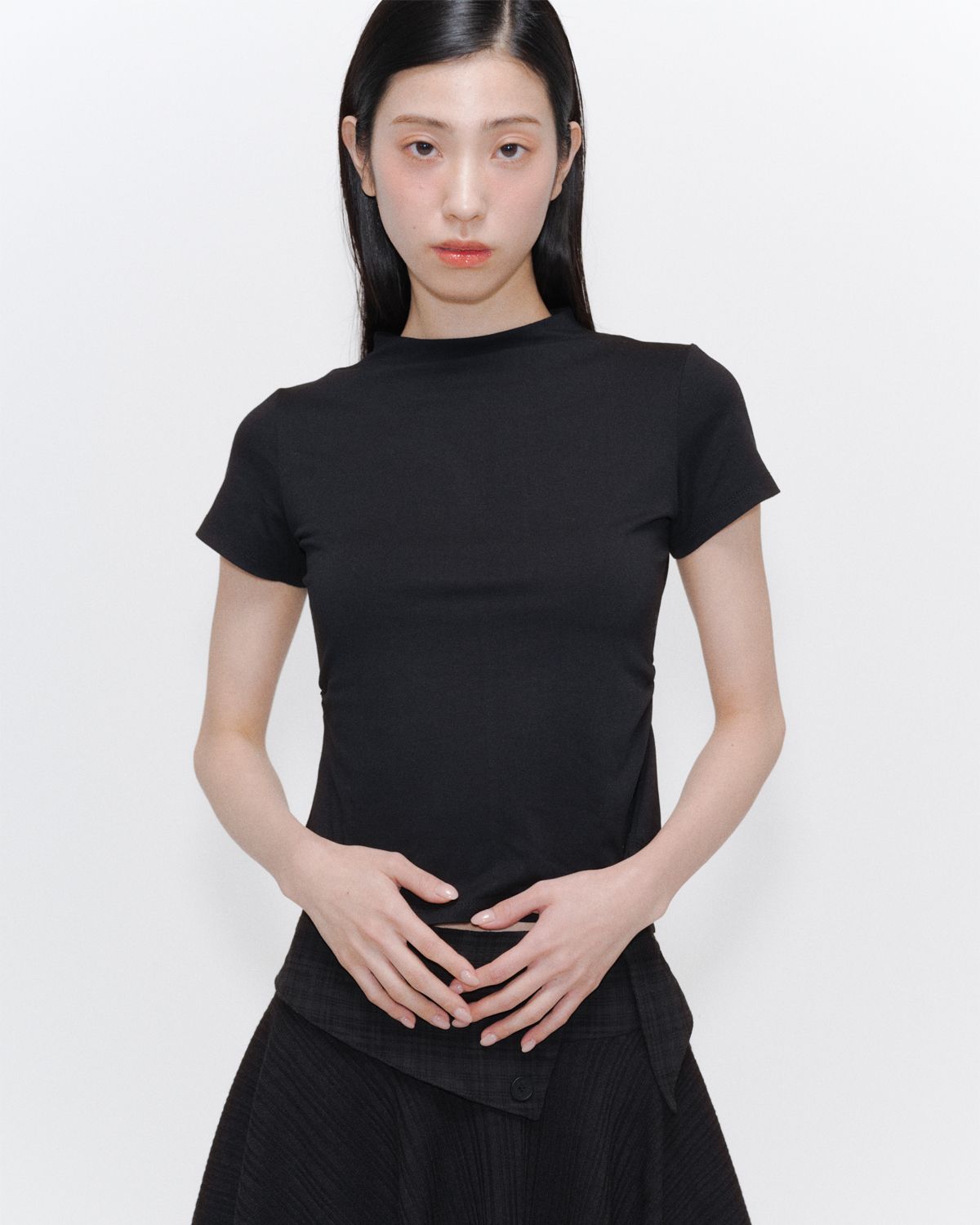 【Miseki SEOUL】25ss Mock neck pintuck sleeves MUSINSA | MISEKI SEOUL Mock neck pintuck sleeves WHITE