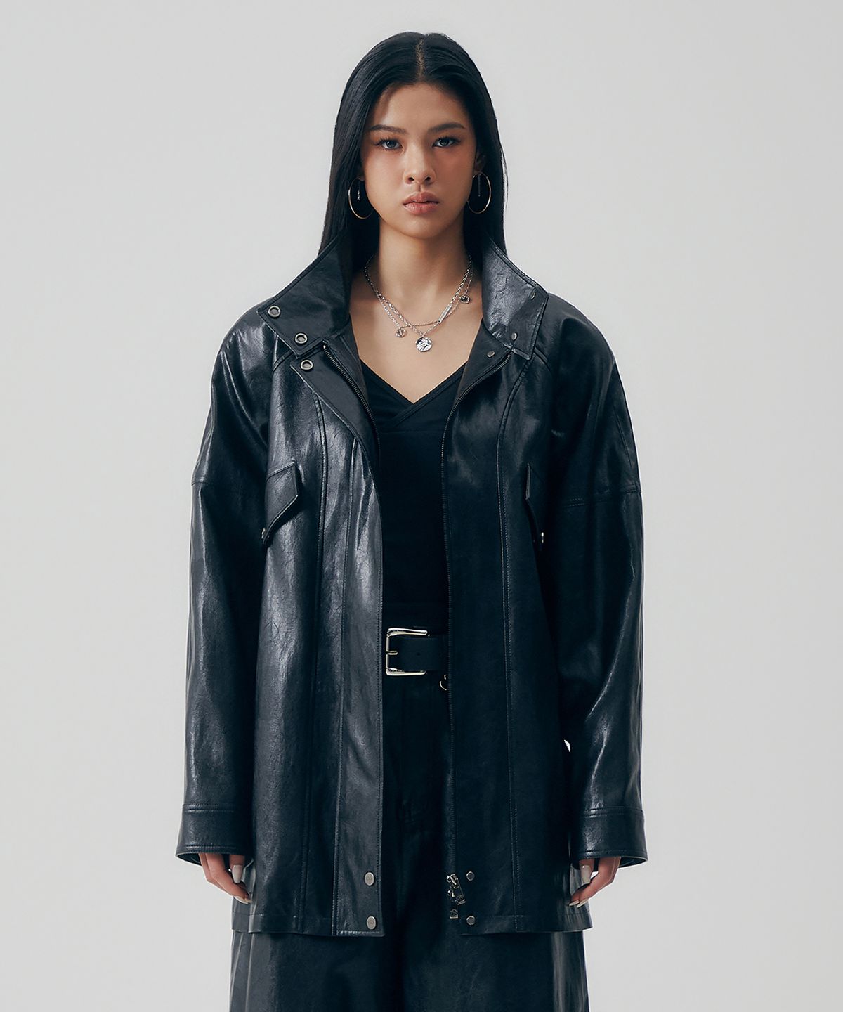 트리밍버드(TREEMINGBIRD) Distressed Leather Set-up Jumper [ Black ]