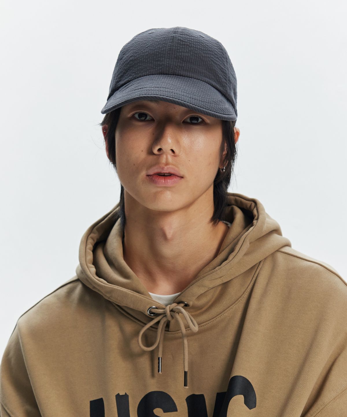 프리즘웍스(FRIZMWORKS) SEERSUCKER FEATHER CAP _ CHARCOAL