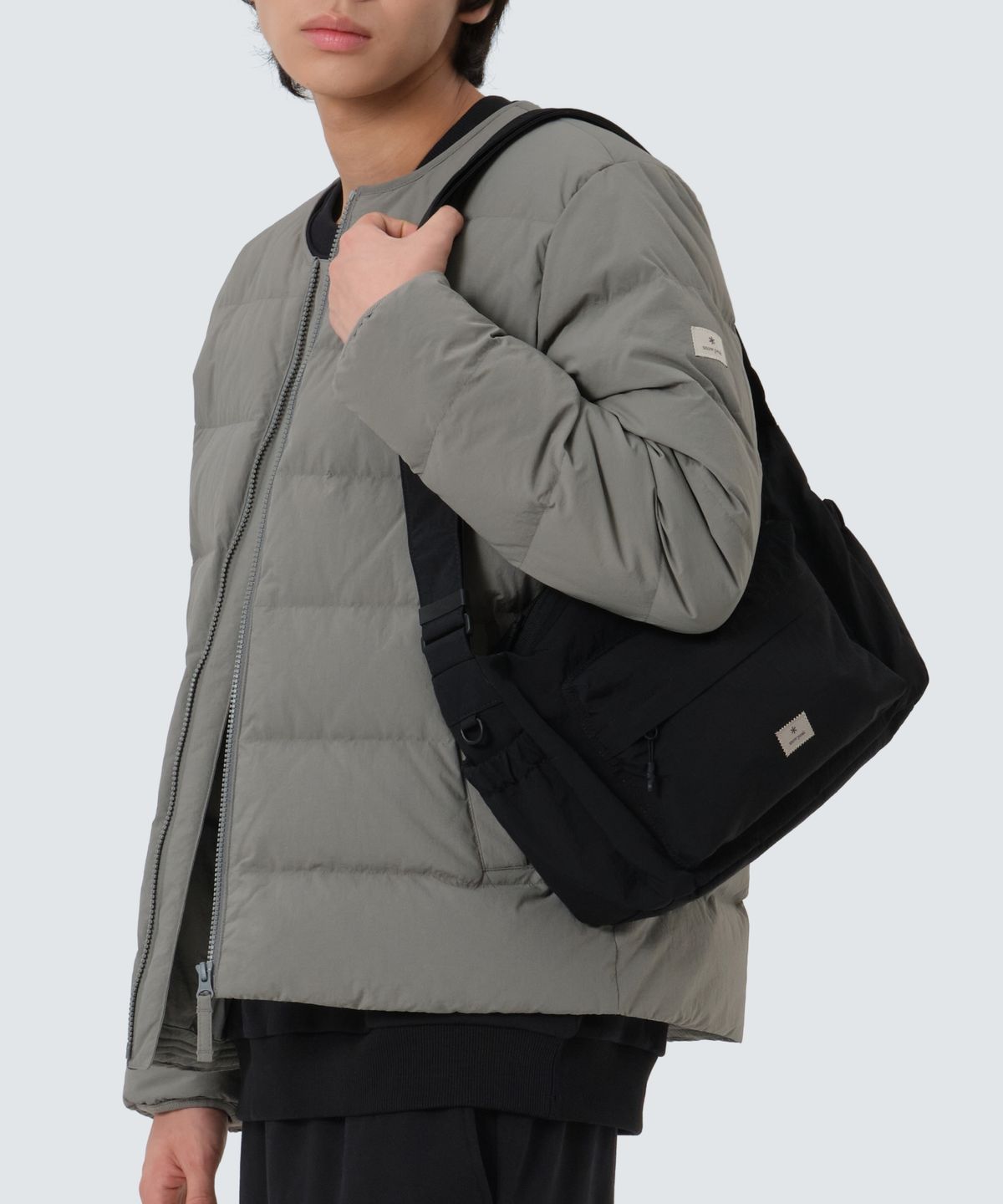 스노우피크 어패럴(SNOWPEAK APPAREL) 캠플 포켓 크로스백 (S25ZUCCB19) Black