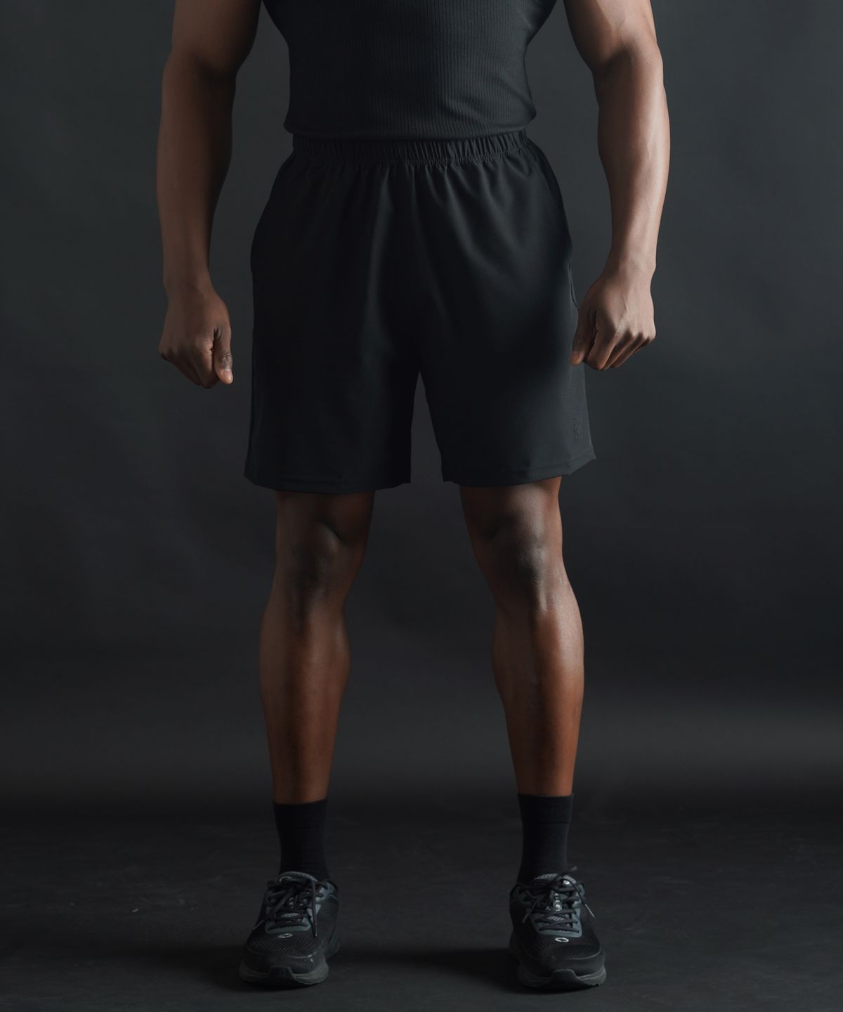 페르메논(PHERMENON) 에어 스트레치 쇼츠  - 블랙