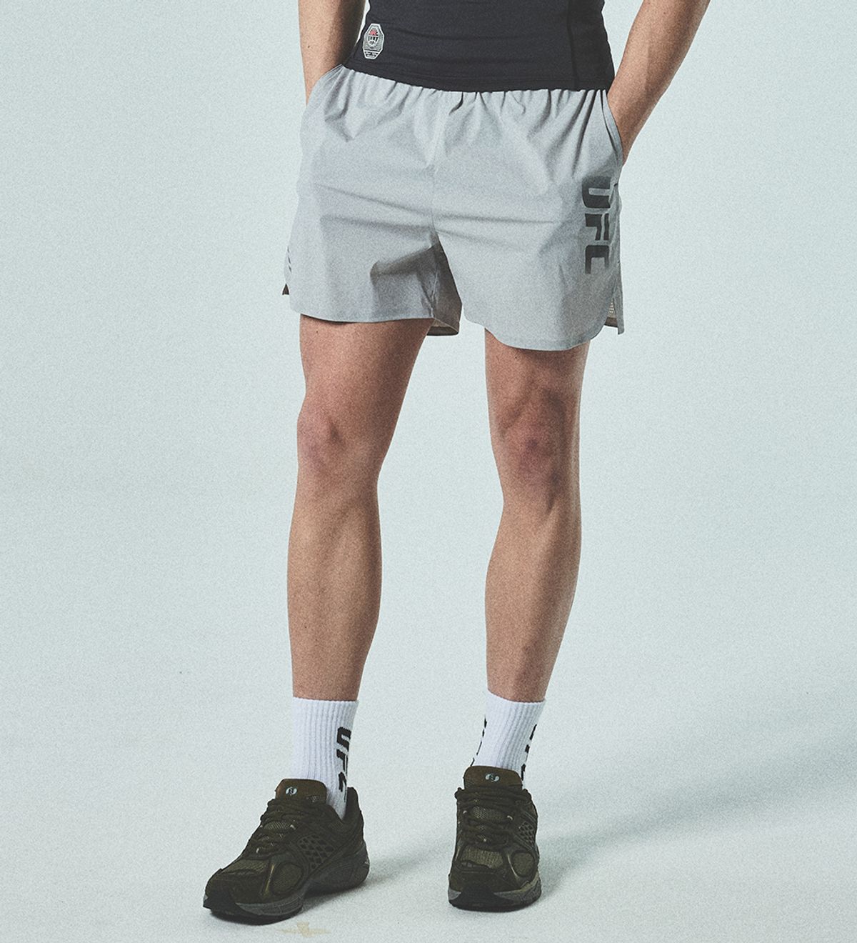 유에프씨 스포츠(UFC SPORT) UFC 루틴 릴렉스핏 쇼츠 그레이 U4SPW2306GR