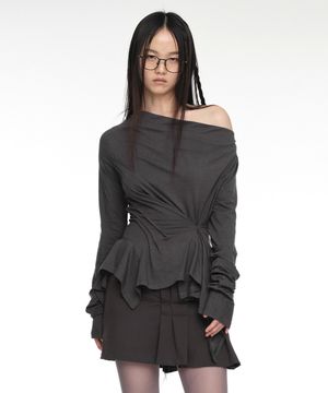INCLINE DRAPING LONG SLEEVE CHARCOAL