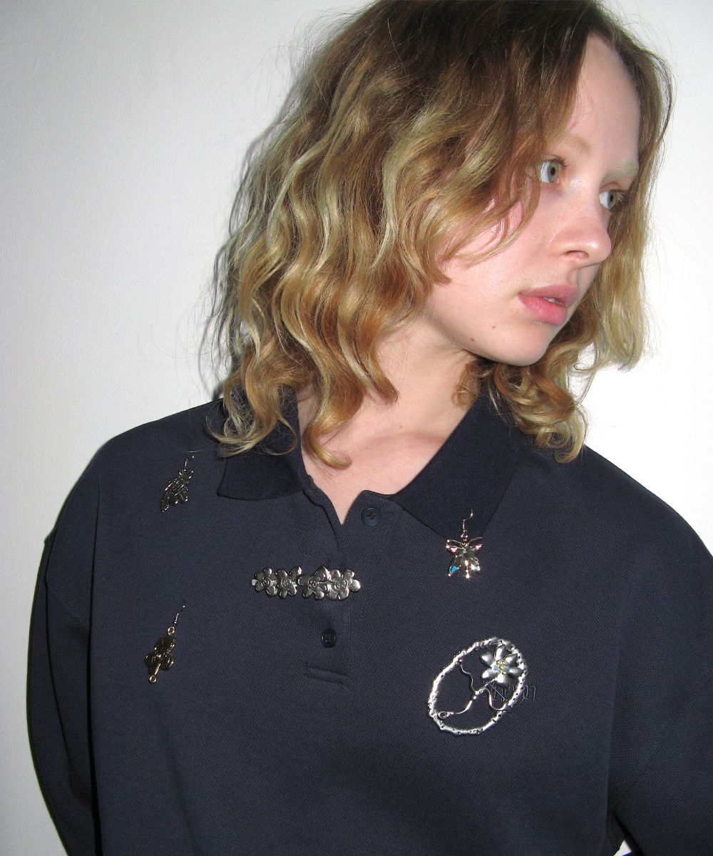 【Sinoon】25SS/韓国人気 ★ Round Floral Brooch (Silver) ★ MUSINSA | SINOON Round Floral Brooch (Silver)