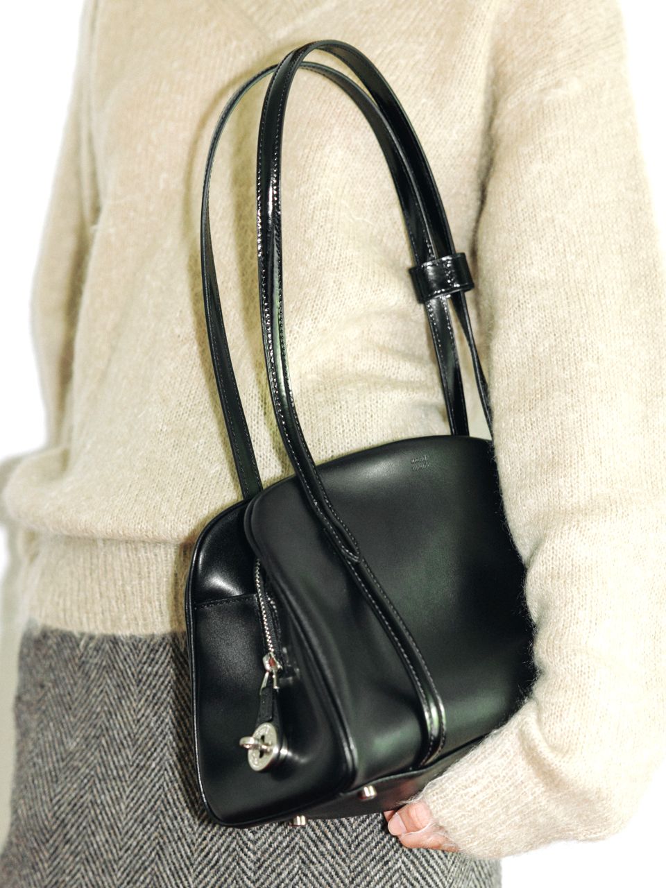 MUSINSA | MONDE MONDE Moment Medium Shoulder Bag