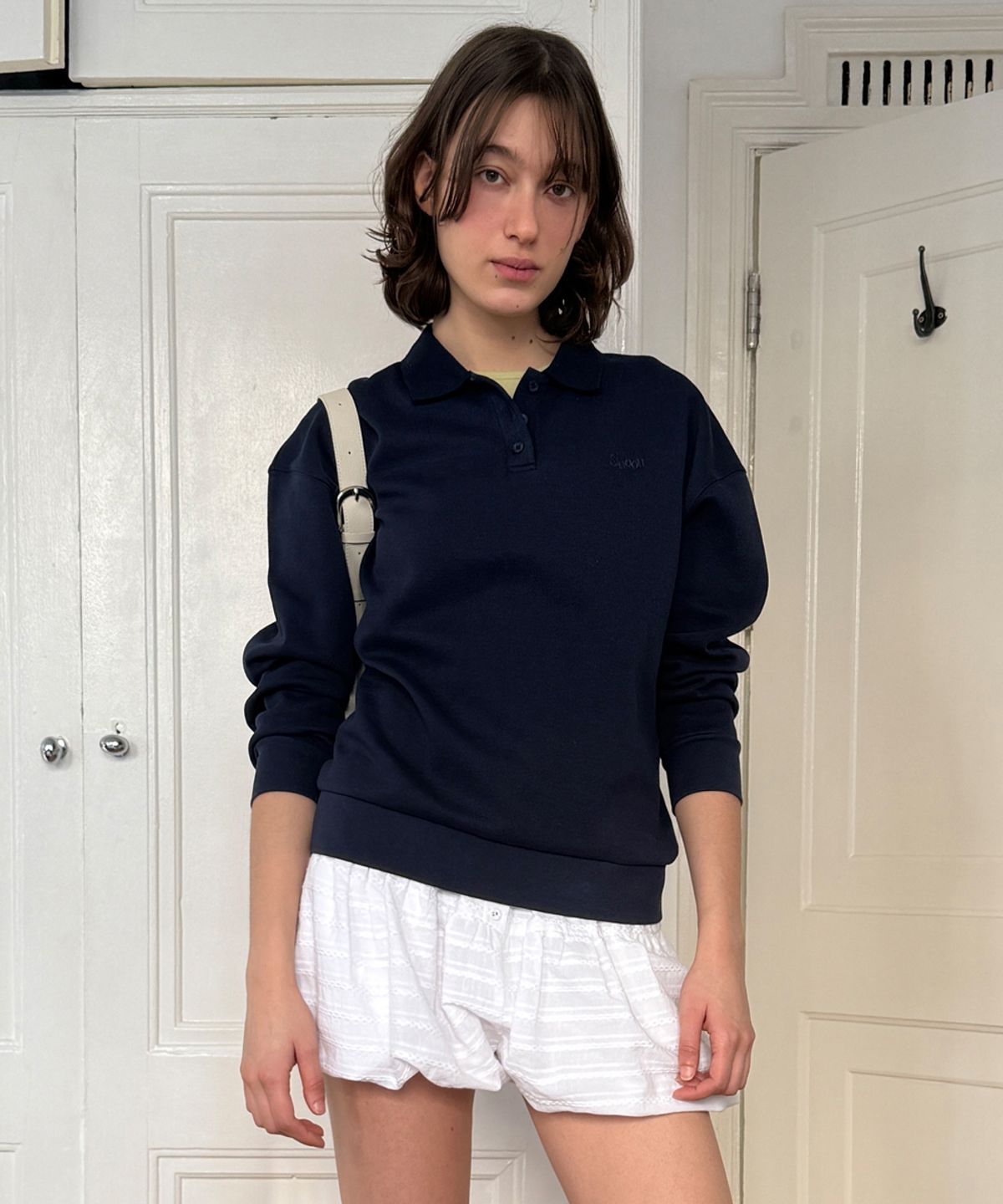 시눈(SINOON) Logo Collar Sweatshirt (Navy)