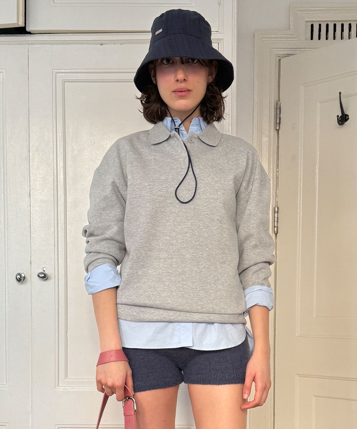 시눈(SINOON) Logo Collar Sweatshirt (Melange Grey)