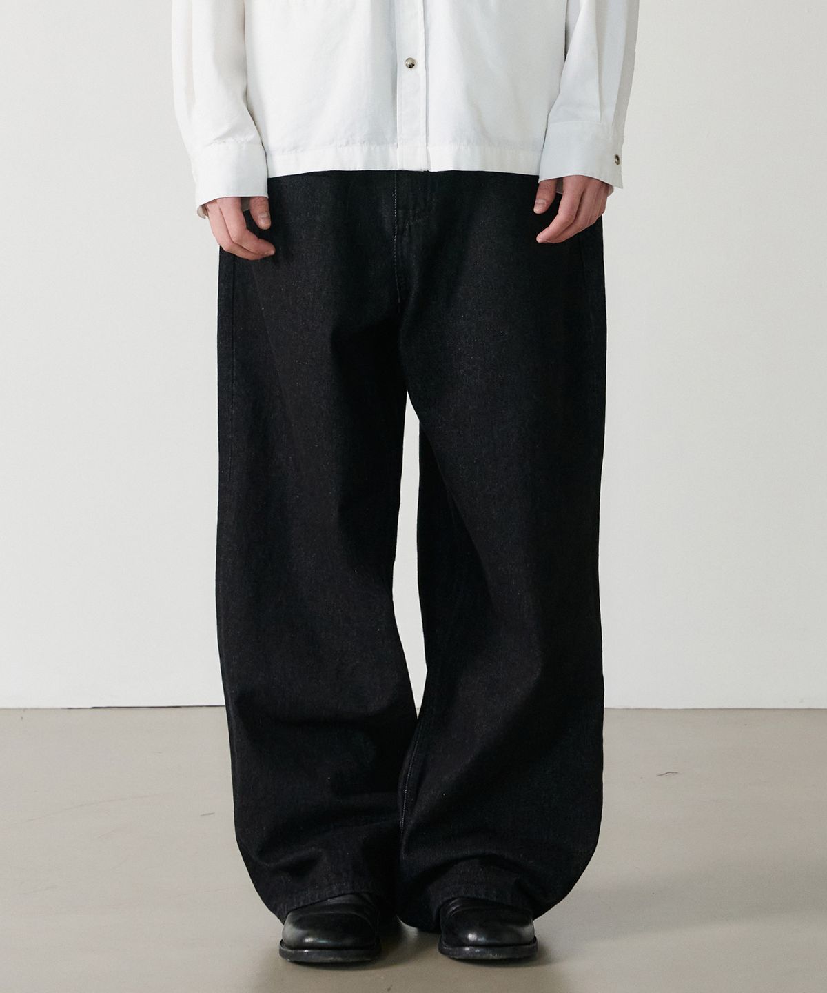 노운(NOUN) wide denim pants (black)