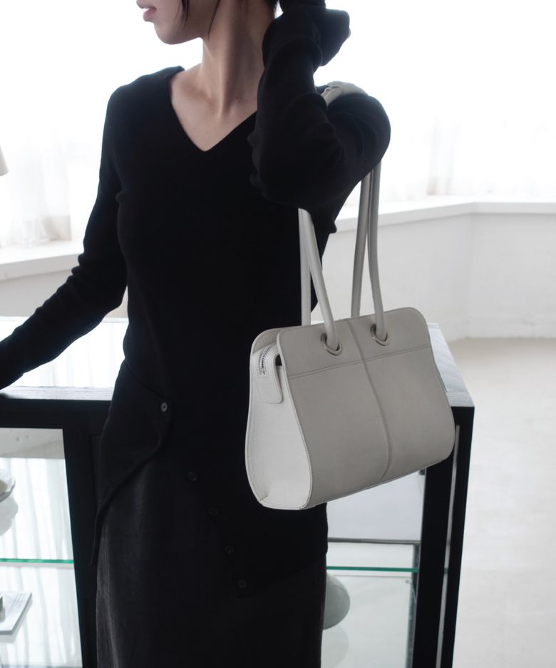 Narrow Bag / white