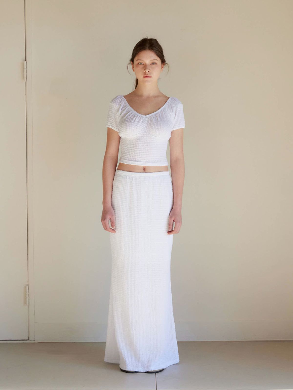 모이페어(MOIFAIRE) ROSE LONG SKIRT / WHITE