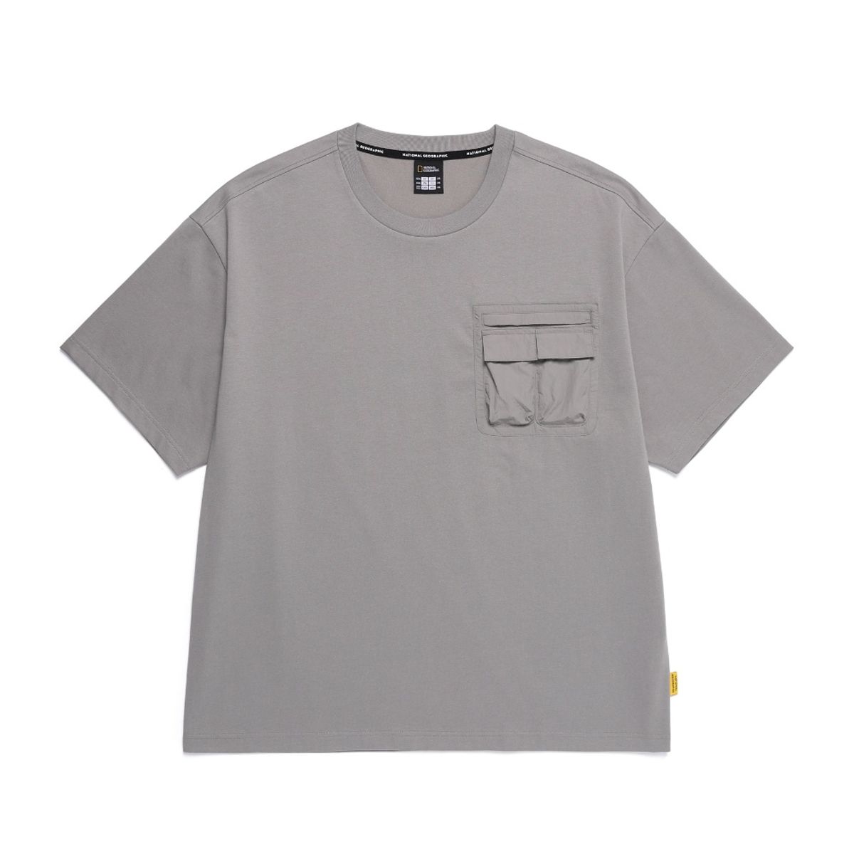 내셔널지오그래픽(NATIONALGEOGRAPHIC) N252MTS100 NRN 가슴 포켓 세미오버핏 반팔 티셔츠 STONE GREY