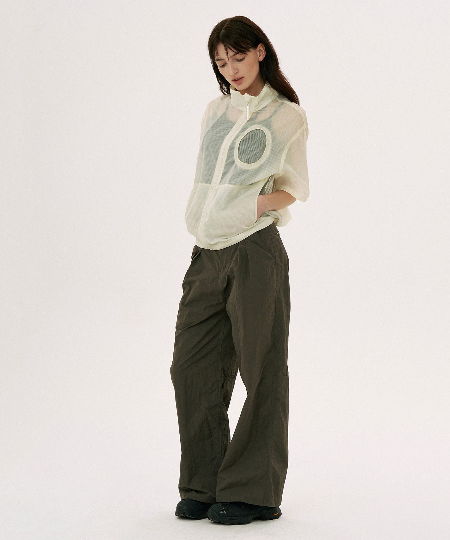 【WELLBEING EXPRESS】 Nylon Easy Pants / 追跡付 MUSINSA公式 | WELLBEING EXPRESS Nylon Easy Pants Brown