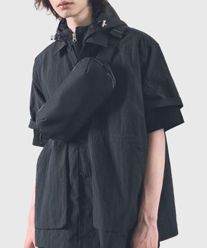 보트 W17 슬링 크로스바디 백 블랙