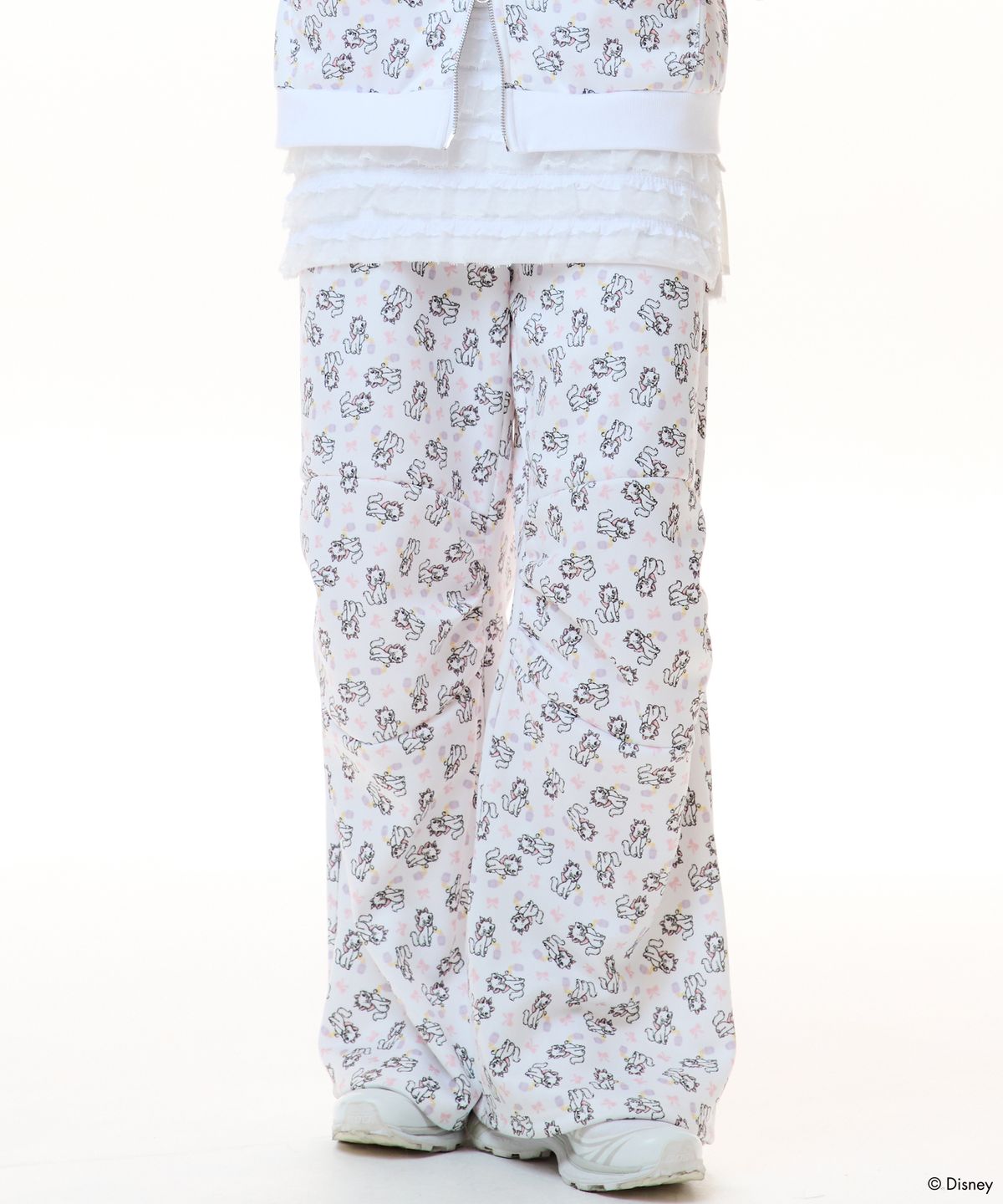 러브이즈트루(LUVISTRUE) [MARIE] LAYERED SHORT SKIRT(WHITE)
