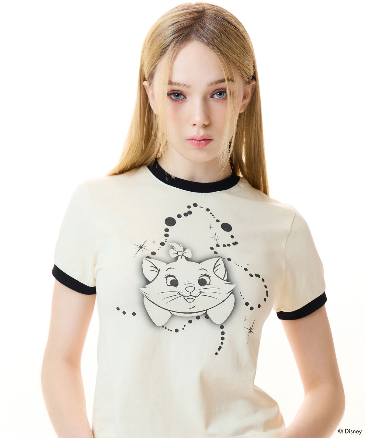 러브이즈트루(LUVISTRUE) [MARIE] FACE TEE(BEIGE)