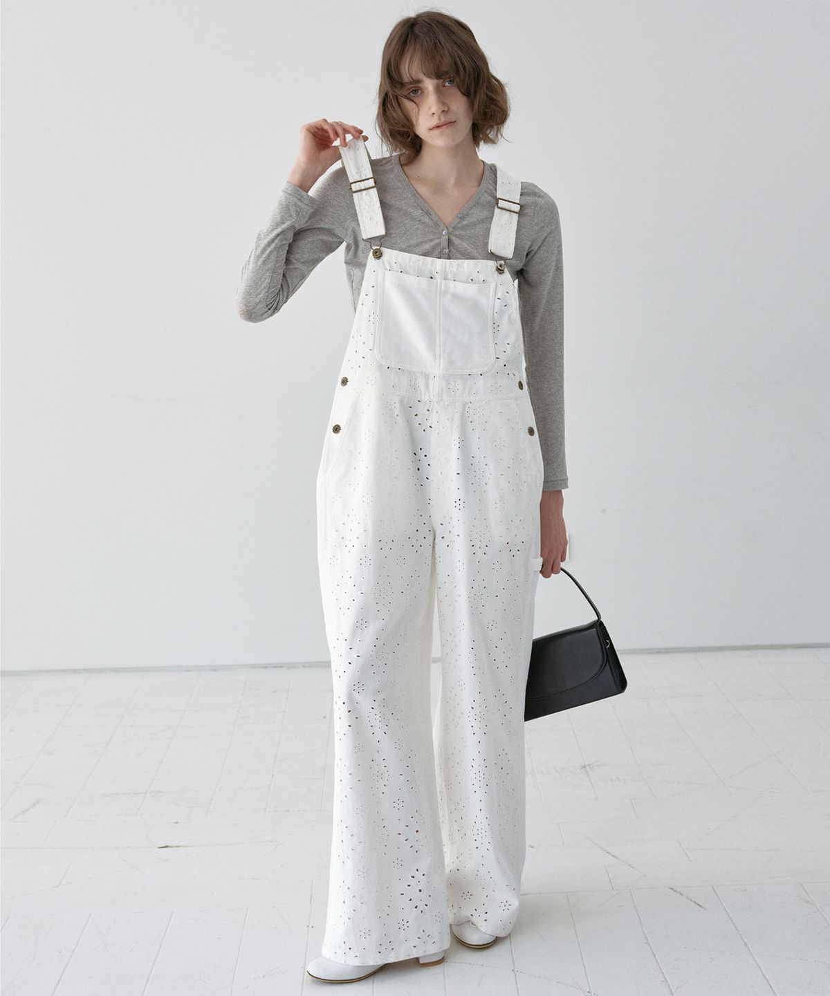 에스이오(s/e/o) EYELET LACE OVERALLS
