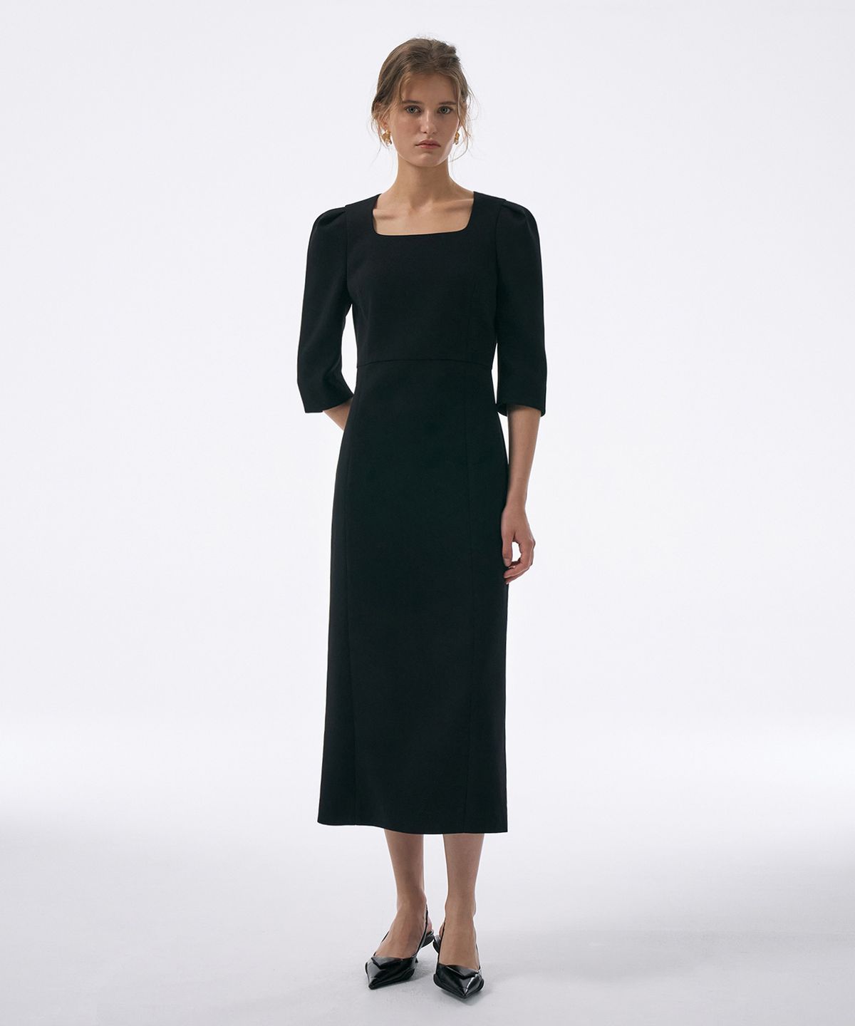 라메레이(LAMEREI) Square Scoop Neck Dress[LMBFCO23DR809]-Black