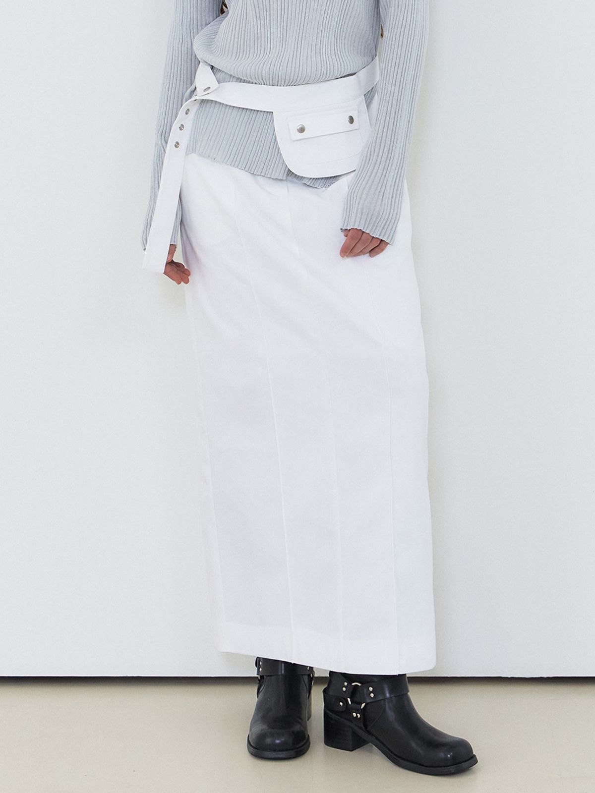 에트몽(ETMON) Belt Pintuck Long Skirt, White