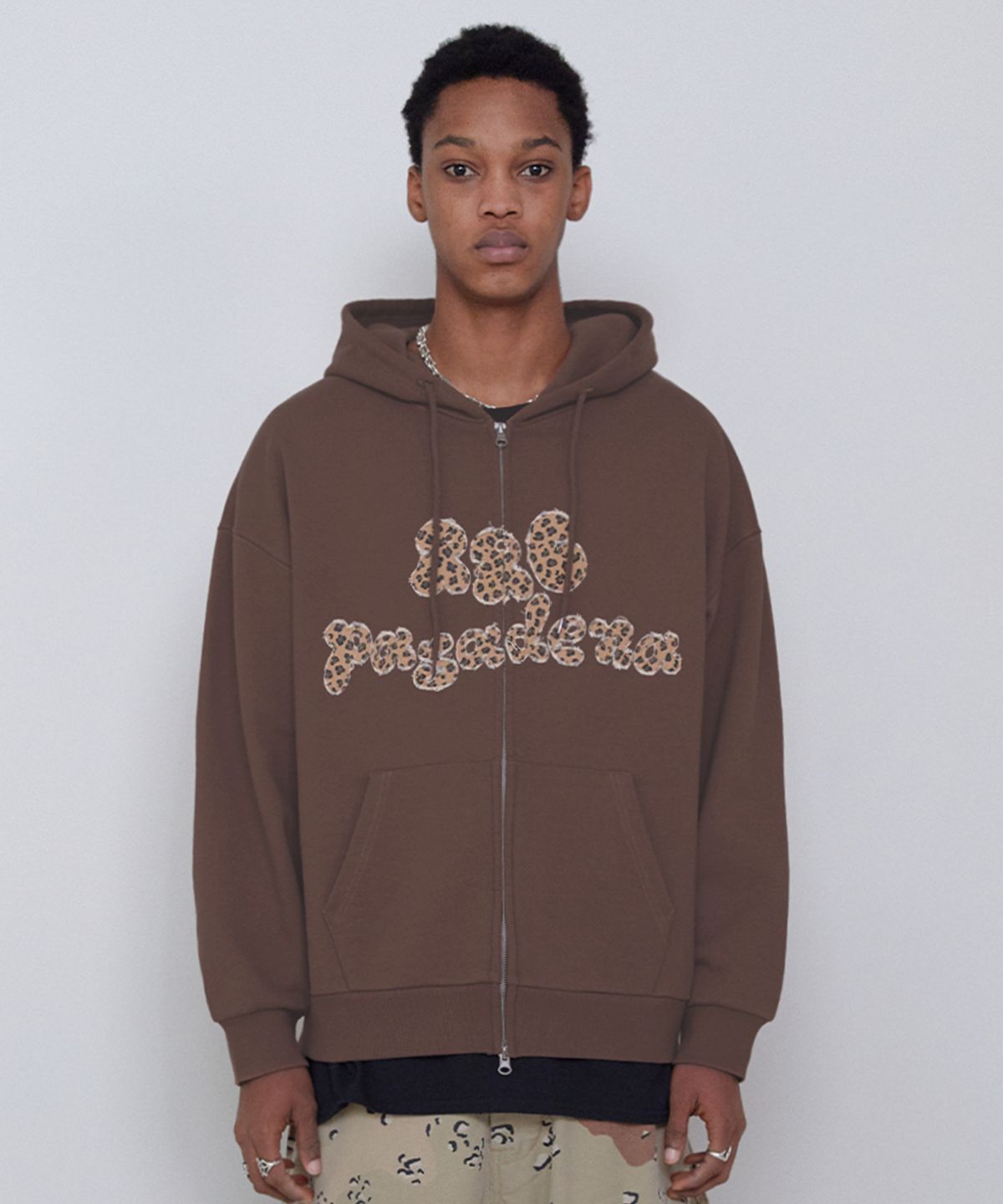 리트리버클럽(RETRIEVER CLUB) LEOPARD APPLIQUE HOOD ZIP UP [BROWN]