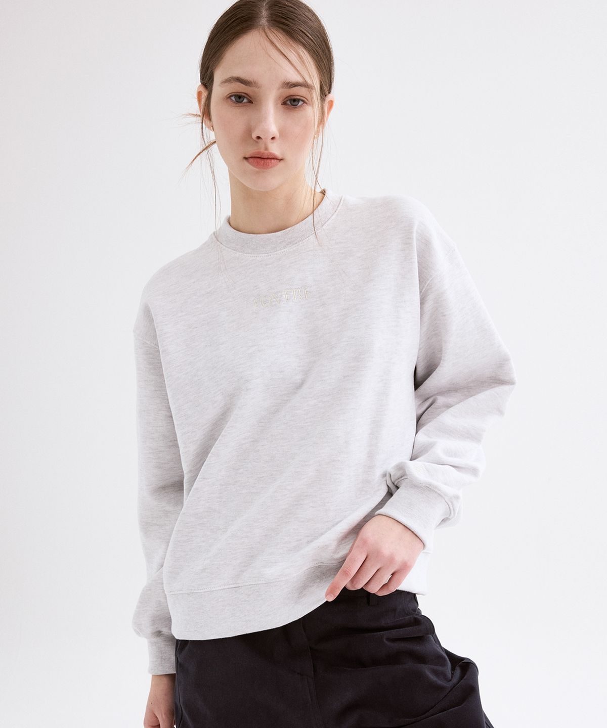포베레(FOVERE) Cozy embroidery sweatshirt_w melange gray