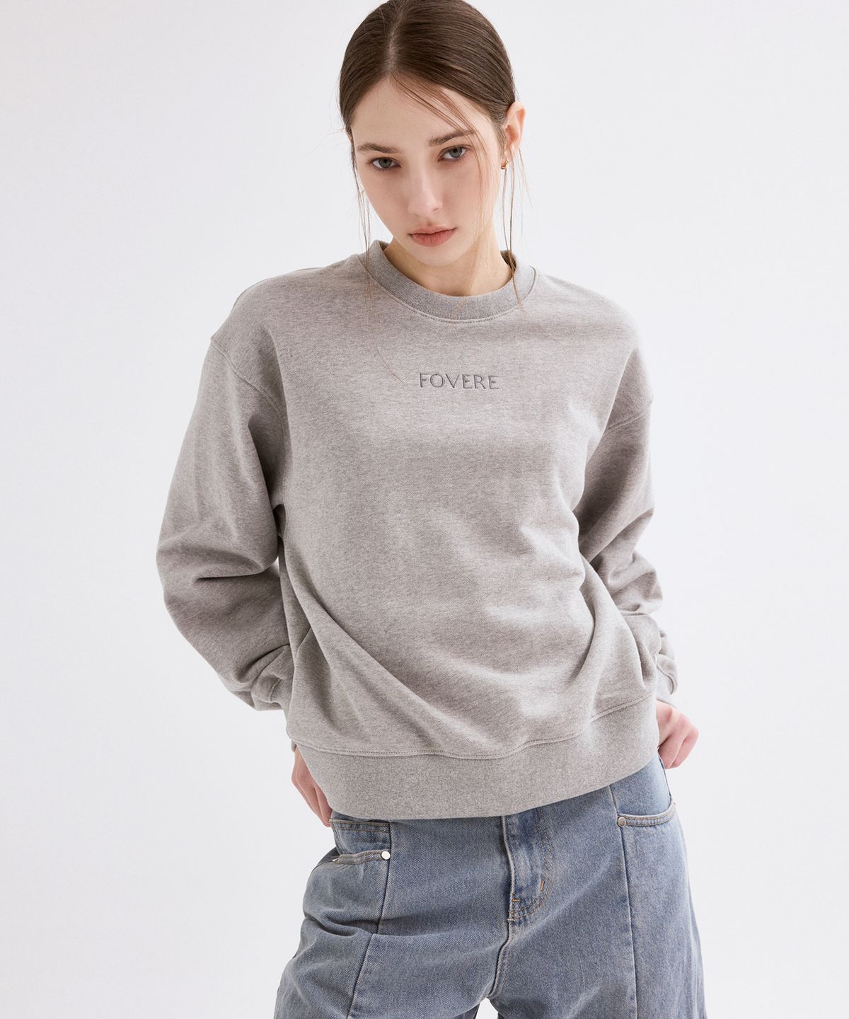 포베레(FOVERE) Cozy embroidery sweatshirt_gray