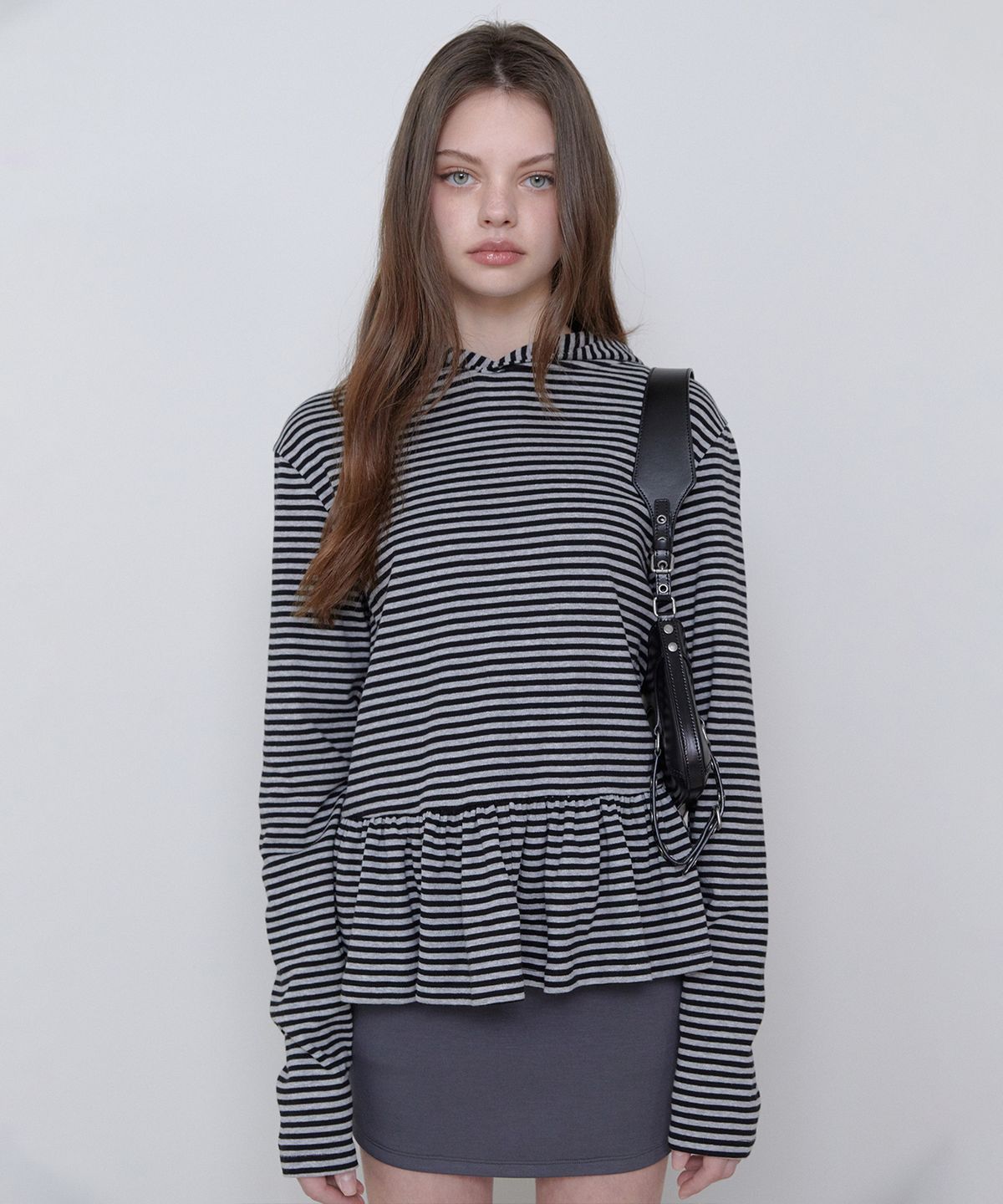 리트리버클럽(RETRIEVER CLUB) RUFFLE HOODIE [STRIPE]