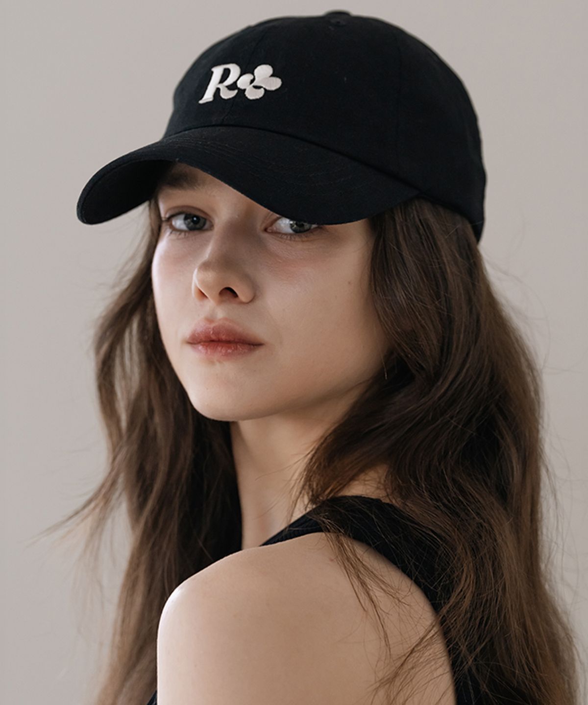 터치소울(TOUCHSOUL) 뉴트로 라이 시그니처 볼캡 (BLACK)